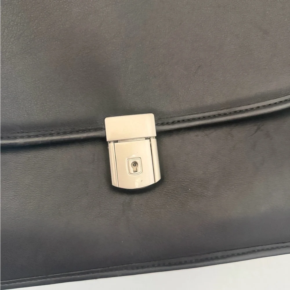 Jack Georges Black Leather Briefcase – Lockable with Keys